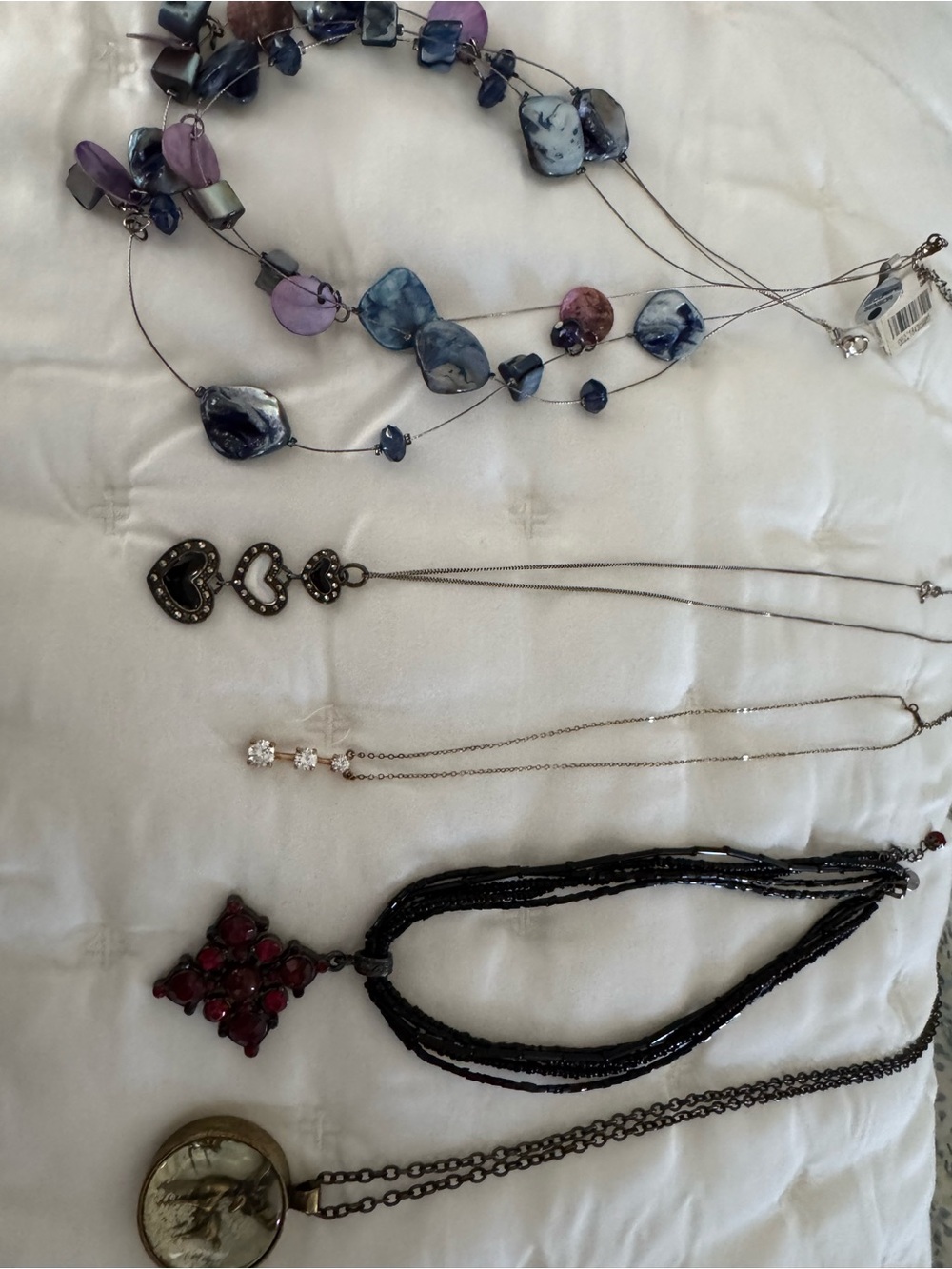 Lot of Five Unbranded Fashion Necklace Pendant Multicolor Beaded Rhinestone